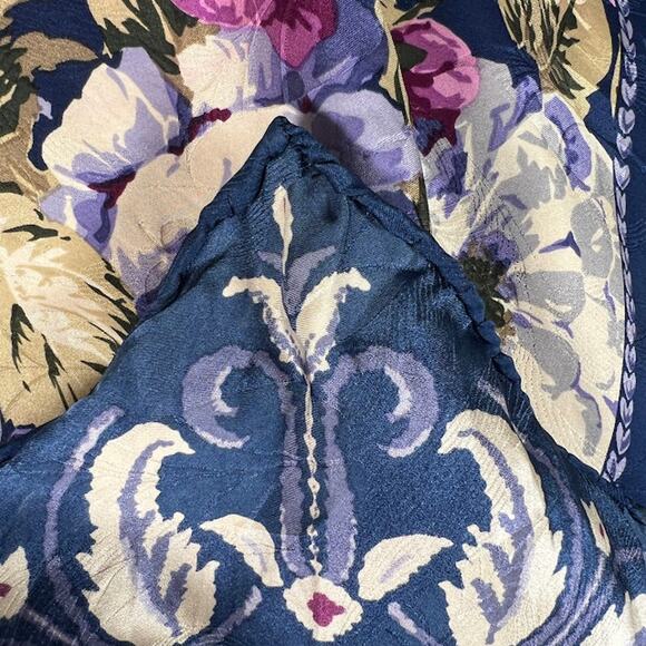 Vintage Jeannene Booher Silk Floral PrintShawl Wrap Neck Scarf Blue Purple - Picture 4 of 5